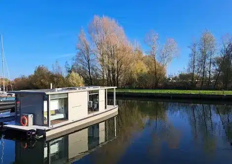 AquaHome