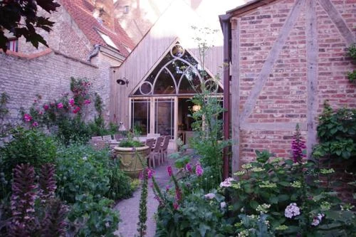 B&B Canal Deluxe