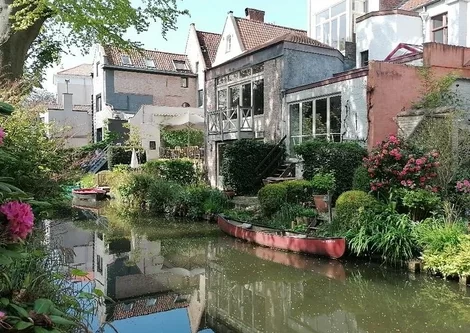 B&B Canal Deluxe