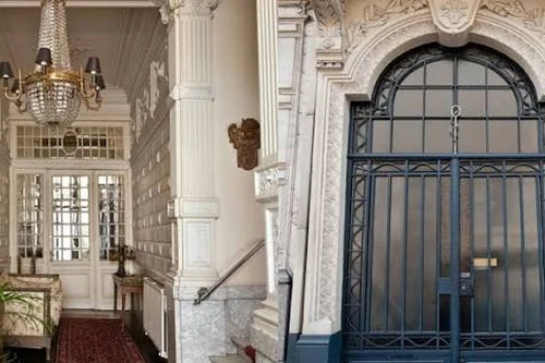 B&B The Baron