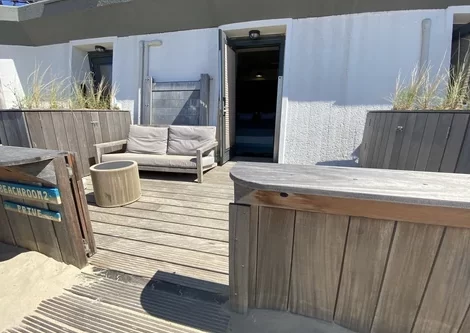 Beach Rooms Pier 7