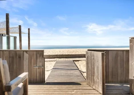 Beach Rooms Pier 7