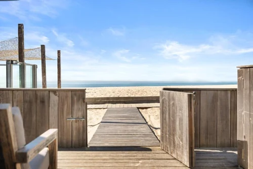 Beach Rooms Pier 7