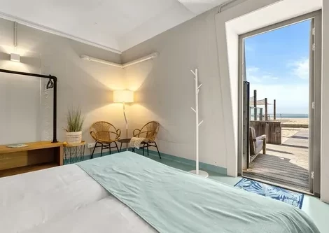 Beach Rooms Pier 7
