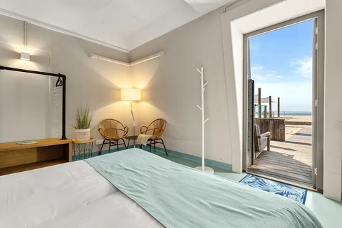 Beach Rooms Pier 7