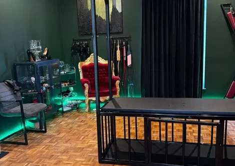 Belgium Dungeon Suite