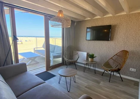 Breezand Beach House