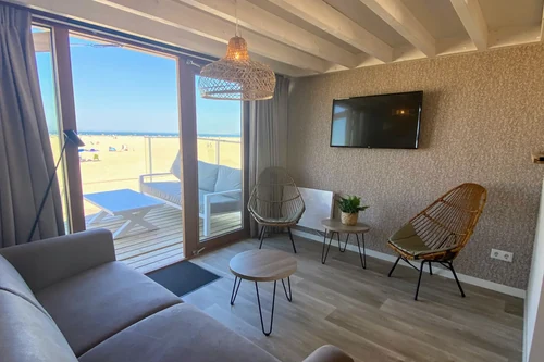 Breezand Beach House