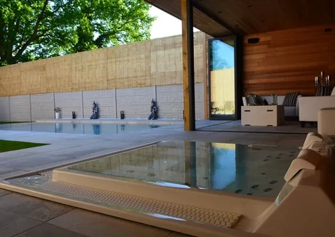 Catlleya Wellness