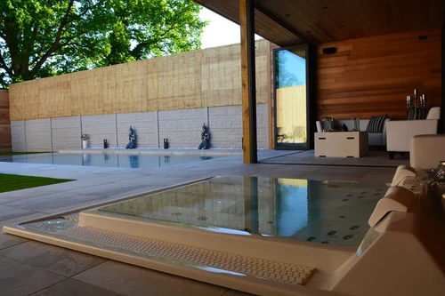 Catlleya Wellness