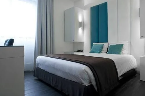 ECU Hotel - Different Hotels Genk