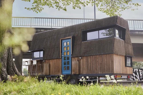 Glampervan Overboord
