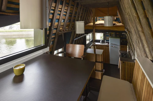 Glampervan Overboord