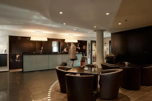 Gosset Hotel