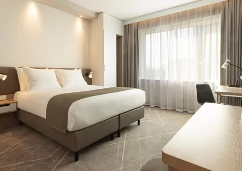 Holiday Inn Eindhoven Airport (IHG)