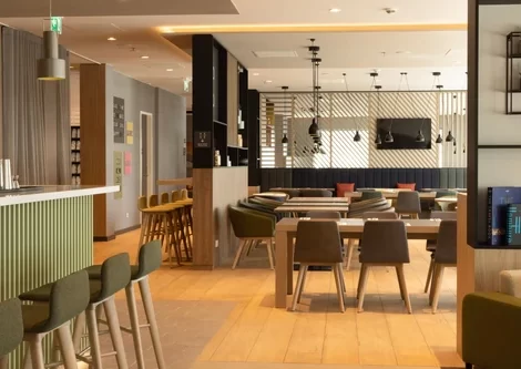 Holiday Inn Eindhoven Airport (IHG)