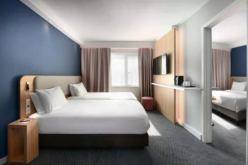 Holiday Inn Express Antwerp City - North (IHG)