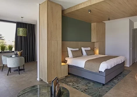 Hotel 46