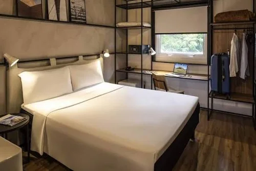 ibis Brussels Centre Châtelain