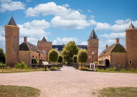 Kasteel Westhove – Hostel Domburg