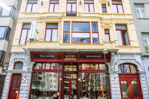 Le Parisien