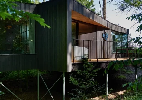 Loof Cabin