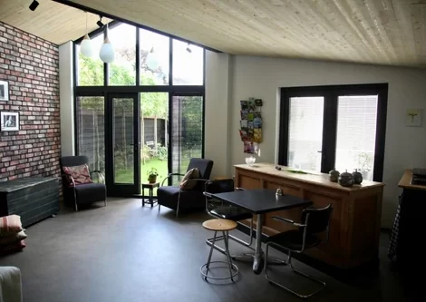 Luxe B&B De Paarse Tulp
