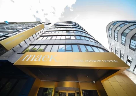 Maek Hotel Antwerpen Centraal – Handwritten Collection
