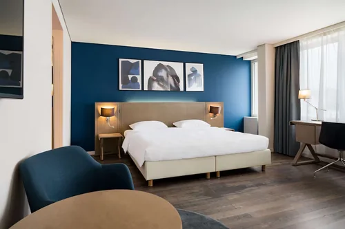 Park Inn by Radisson Antwerp - Center