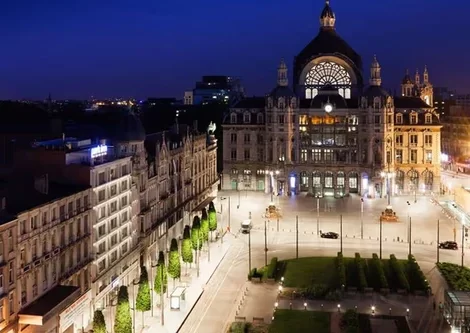Park Inn by Radisson Antwerp – Center