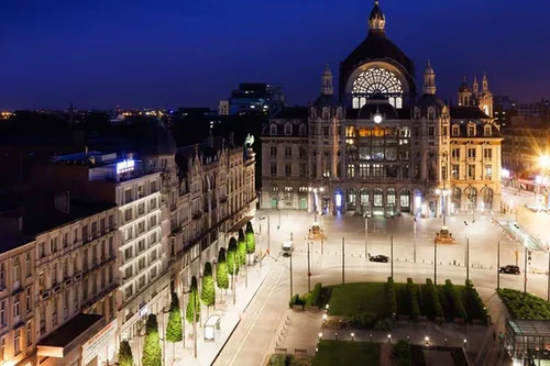 Park Inn by Radisson Antwerp - Center