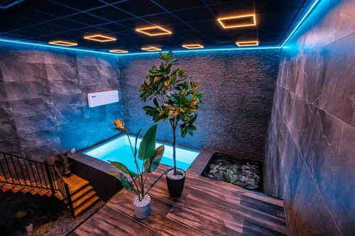 Royal Blue Spa