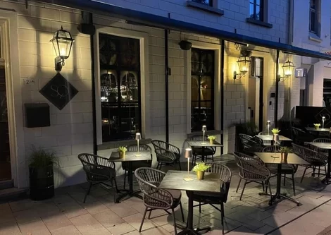 Square Boutique Hotel & Brasserie