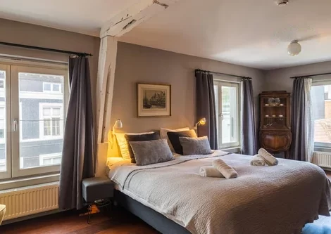 The Piano Guesthouse