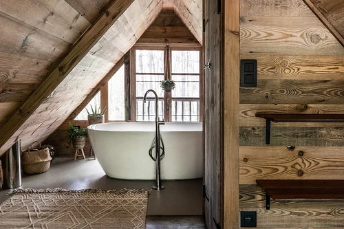 Tree Lodge
