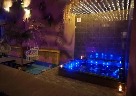 Tropicana Spa