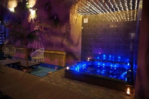 Tropicana Spa